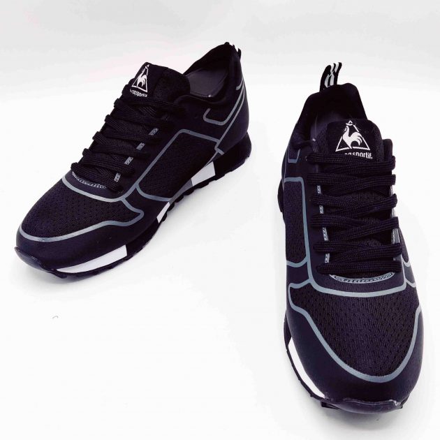 حذاء الكوكسبورتيف