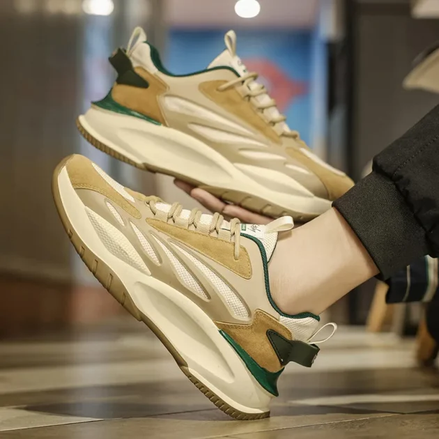 حذاء الشبابي 2023