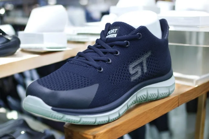 ⁦حذاء سكيتشر SPORT FASHION⁩ - الصورة ⁦2⁩