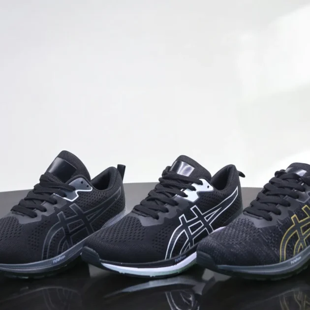 حذاء ASICS الحديث