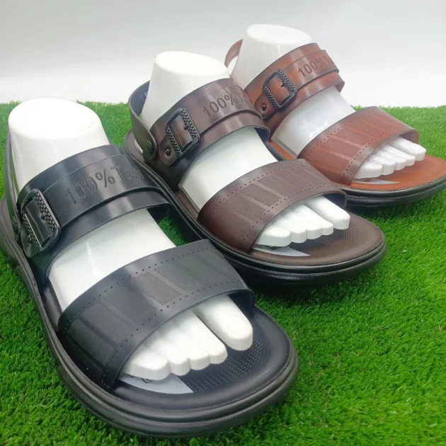 صنادل الرجال المثالية