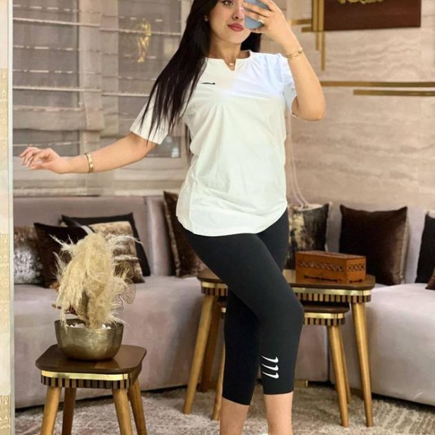 لبسة رياضية بأنوثة و أناقة