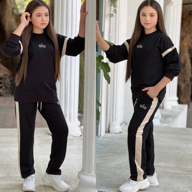 طقم الفتيات