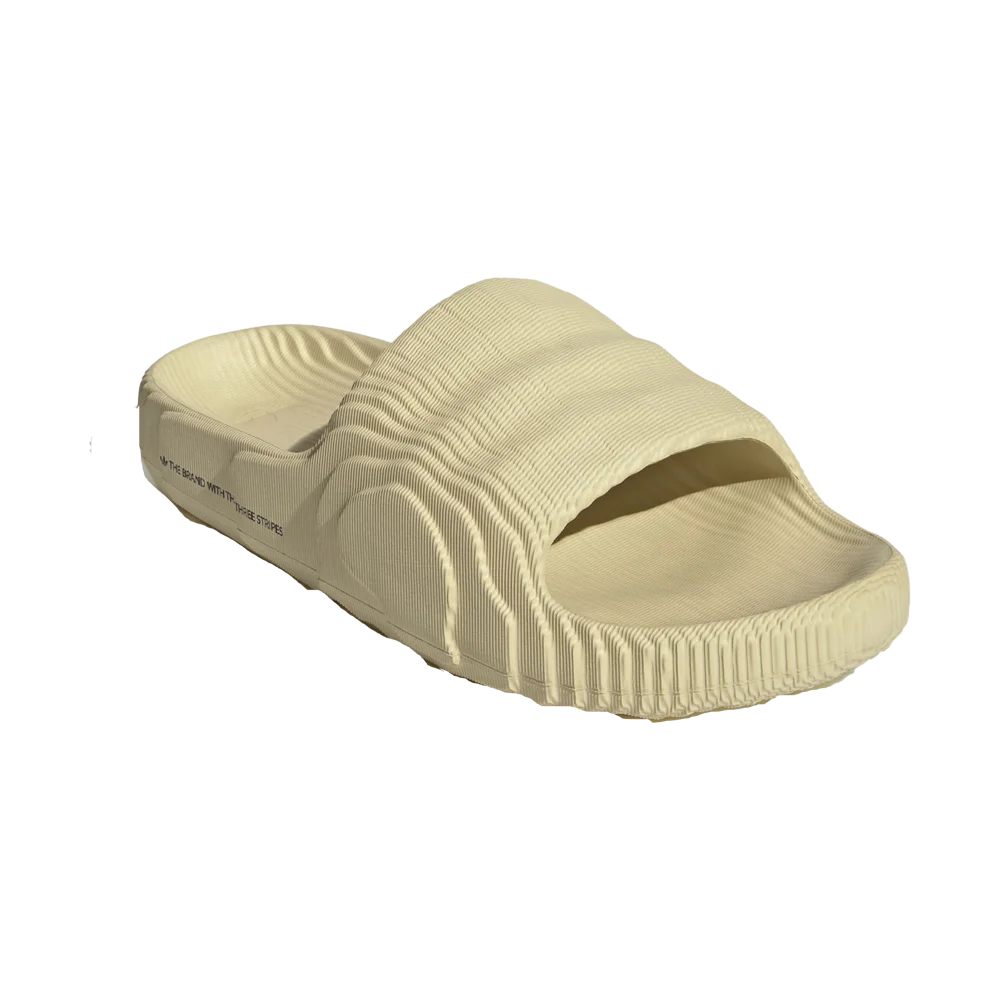 الكلاكات العجيبة