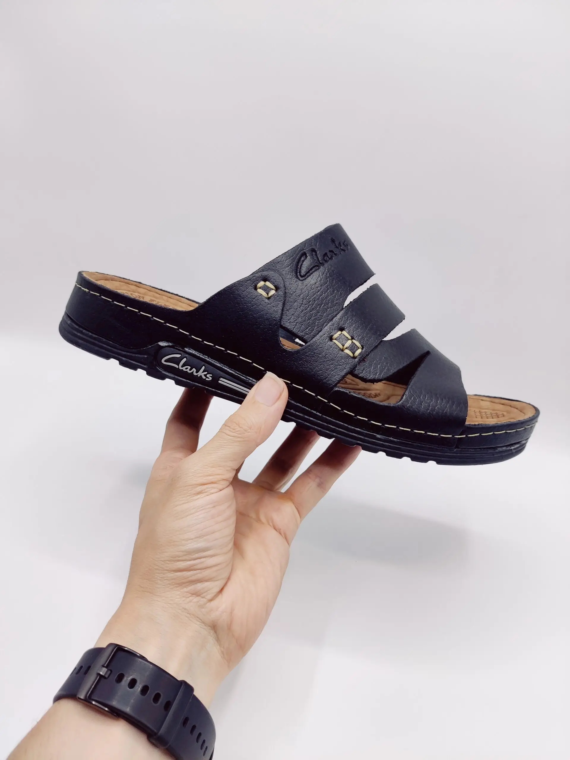 ⁦كلاكات صيف 2023 – للرجال⁩ - الصورة ⁦5⁩