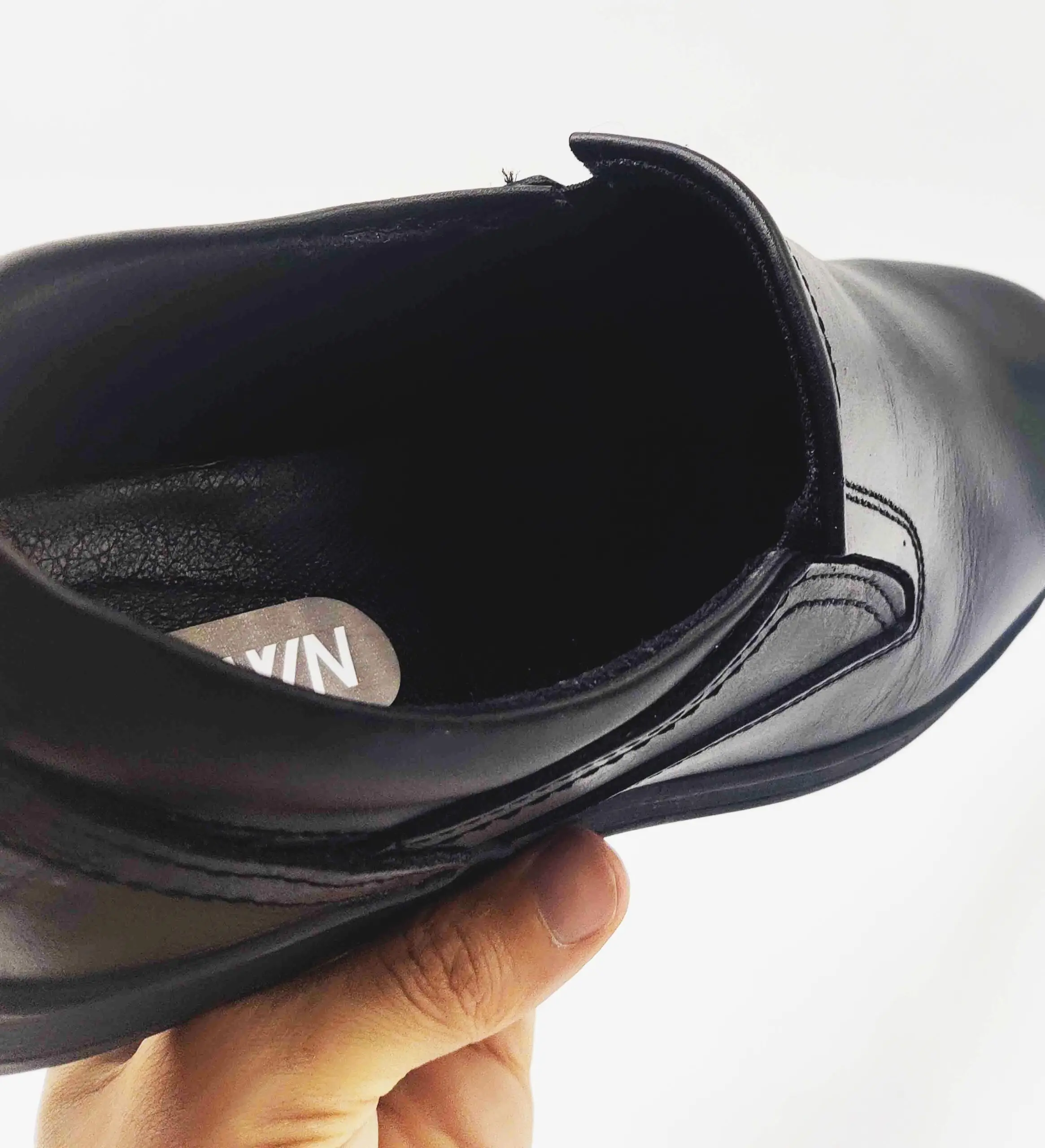 ⁦حذاء سواد الليل⁩ - الصورة ⁦6⁩