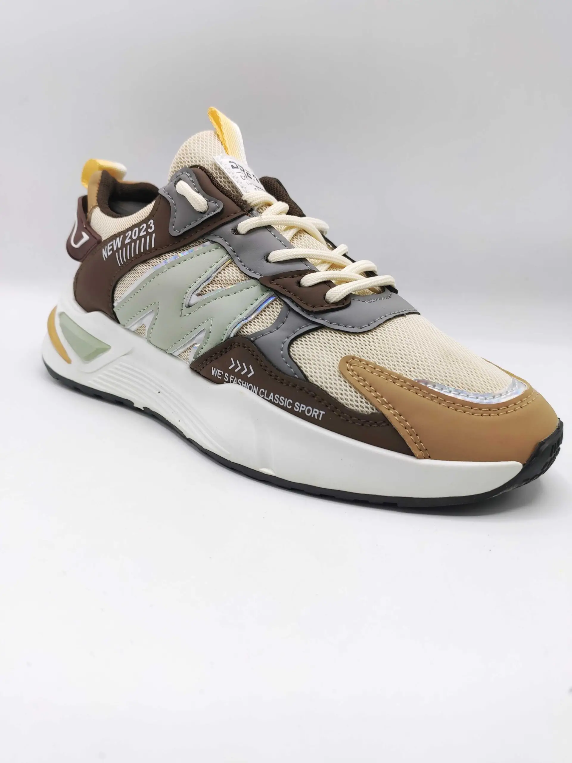 ⁦حذاء شبابي M⁩ - الصورة ⁦7⁩