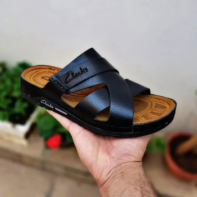 كلاكات Clarks لصيف 2023