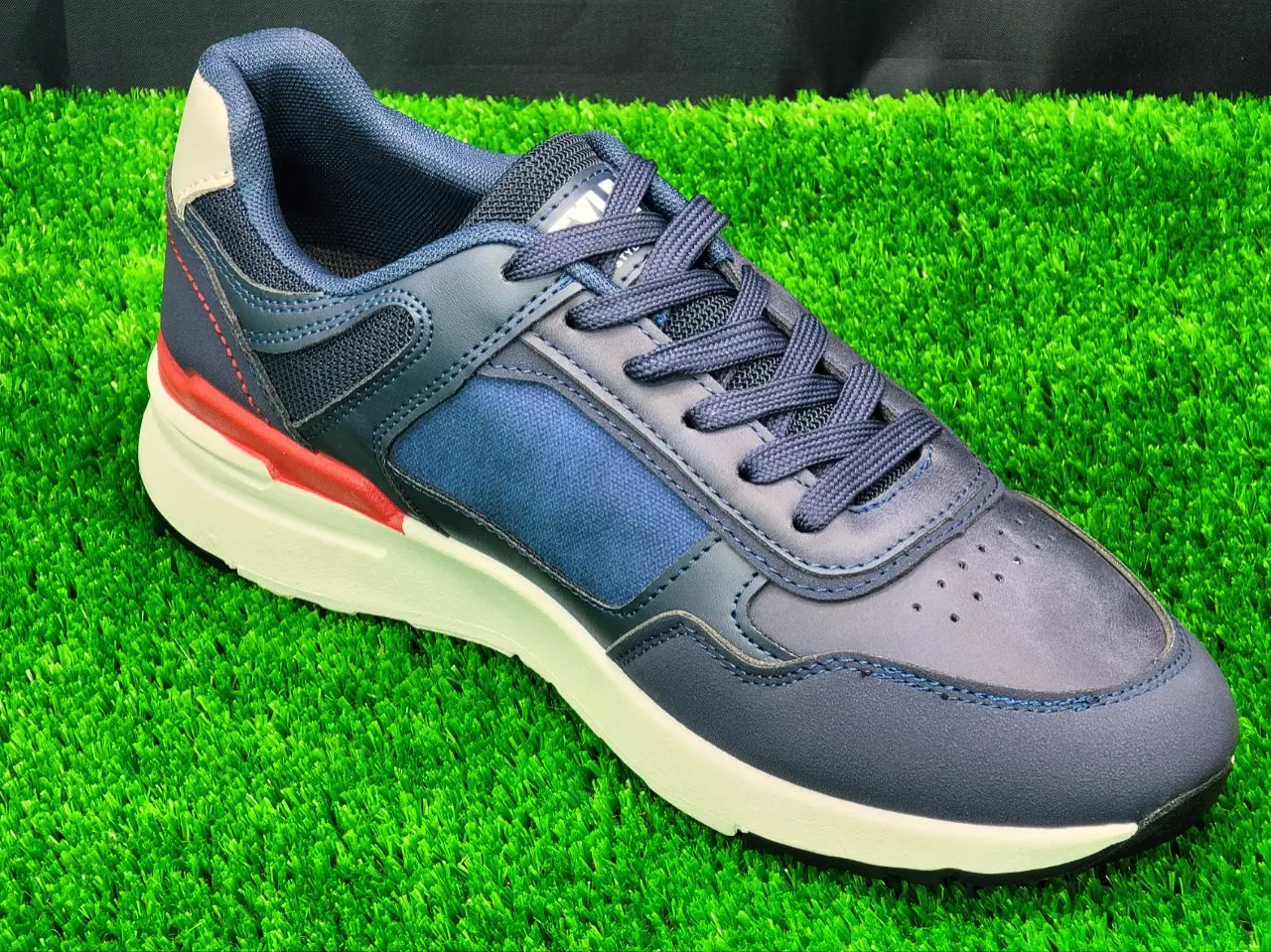 ⁦حذاء STAYLE الجديد⁩ - الصورة ⁦2⁩