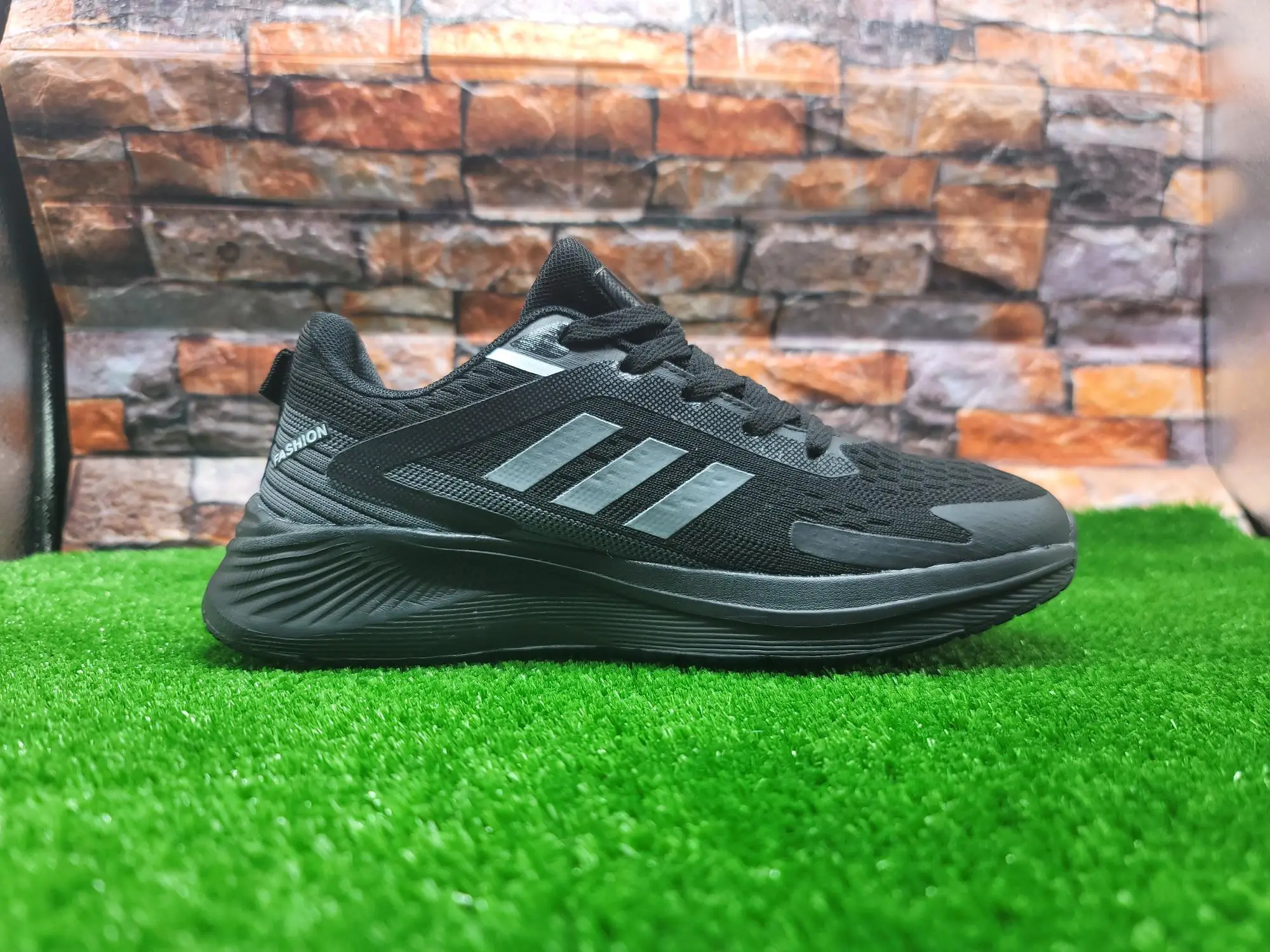 ⁦حذاء ADIDAS FASHION⁩ - الصورة ⁦16⁩