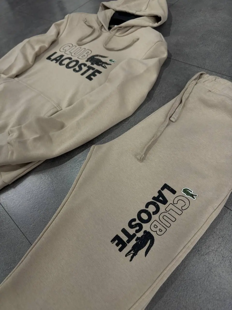 ⁦بدلة رياضية رجالية  - راحة وأناقة في كل خطوة!⁩ - الصورة ⁦4⁩