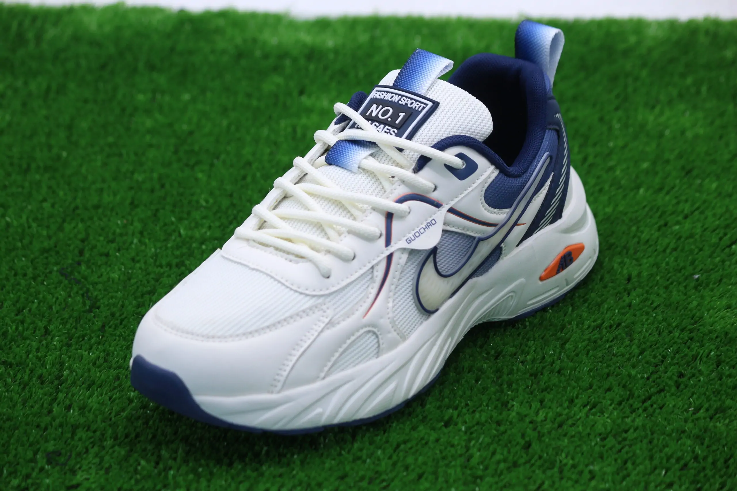 ⁦حذاء NIKE الجديد⁩ - الصورة ⁦8⁩