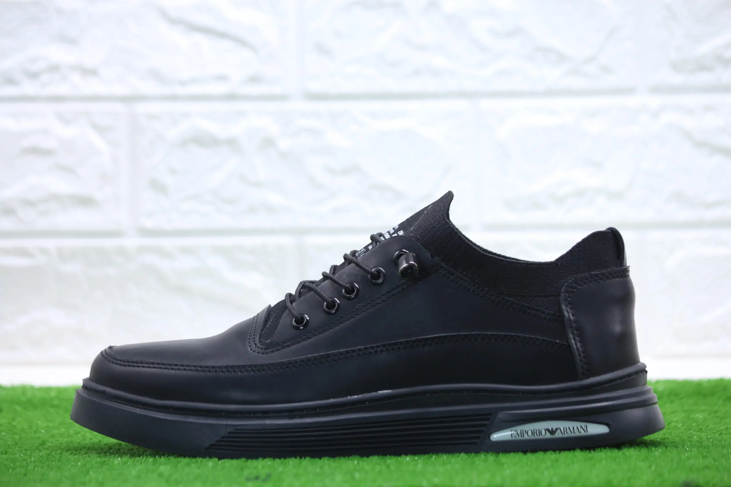 ⁦حذاء EMPORIO ARMANI⁩ - الصورة ⁦7⁩
