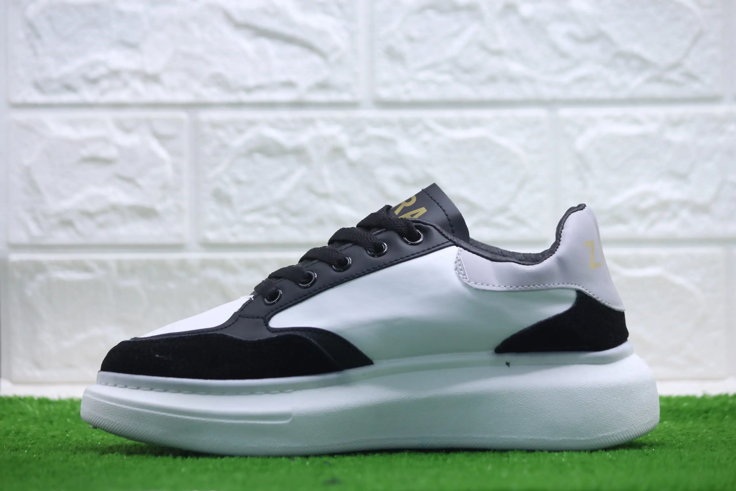 ⁦حذاء ZARA العصري⁩ - الصورة ⁦7⁩