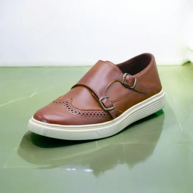 حذاء كلاسيكيzara