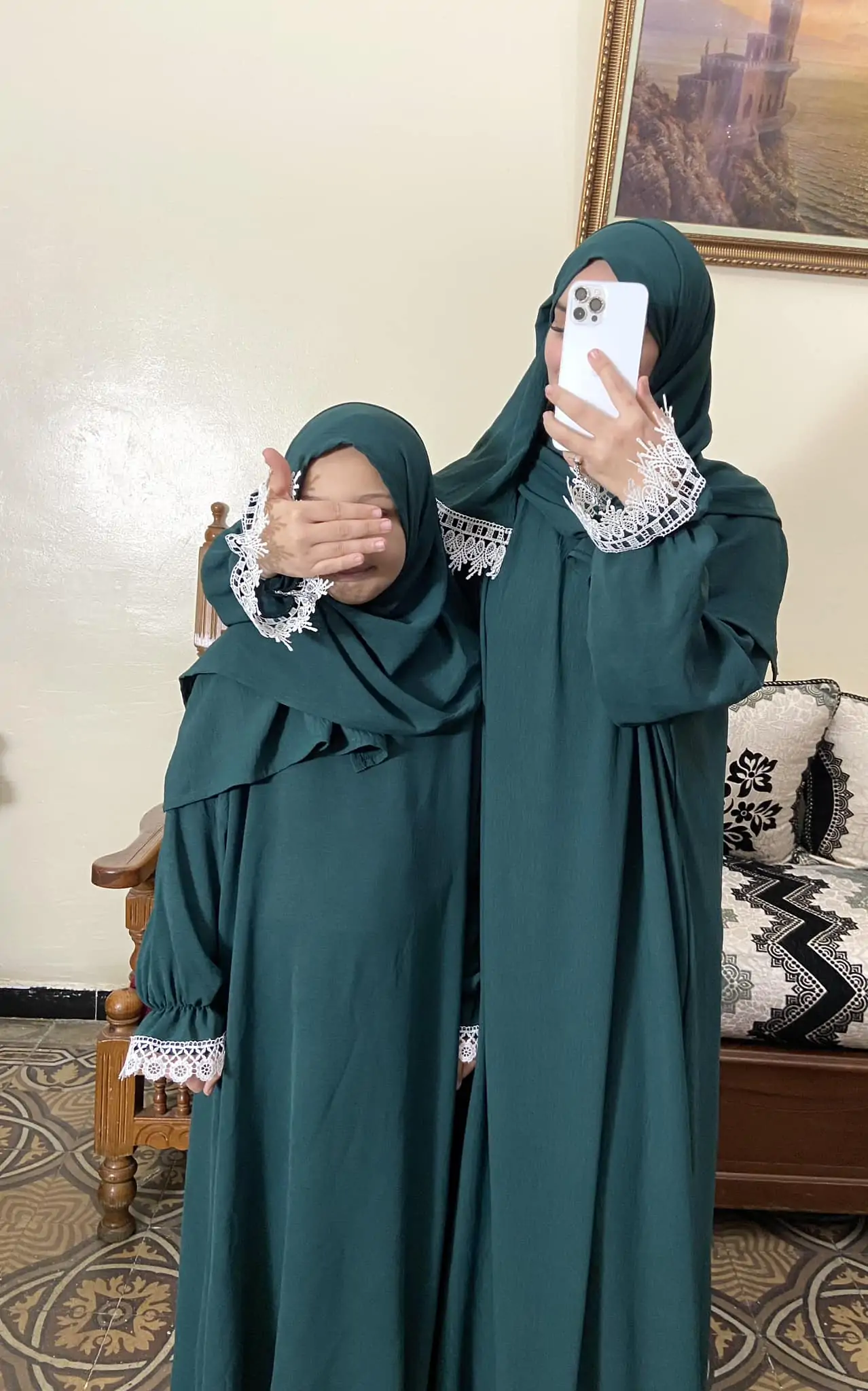 ⁦طقم صلاة الأم والبنت⁩ - الصورة ⁦2⁩