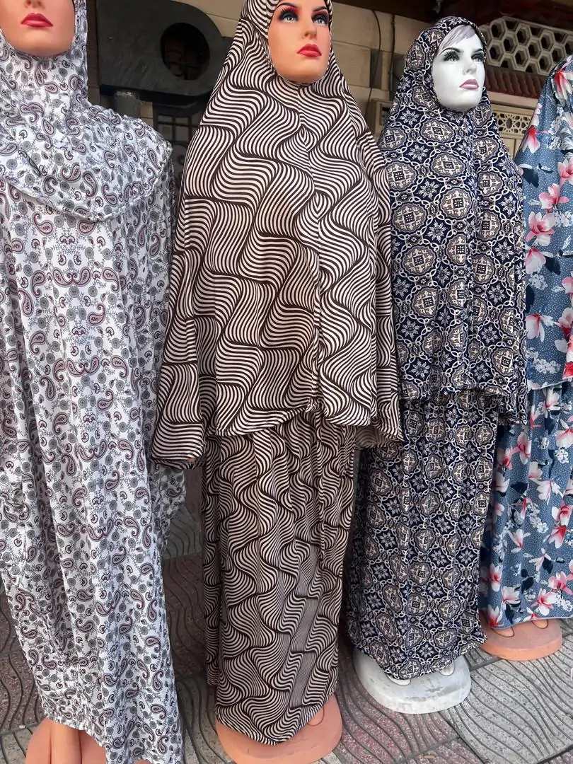 ⁦راحة وأناقة في صلاتكِ مع طقم صلاة مميز وحقيبة للسجادة⁩ - الصورة ⁦14⁩