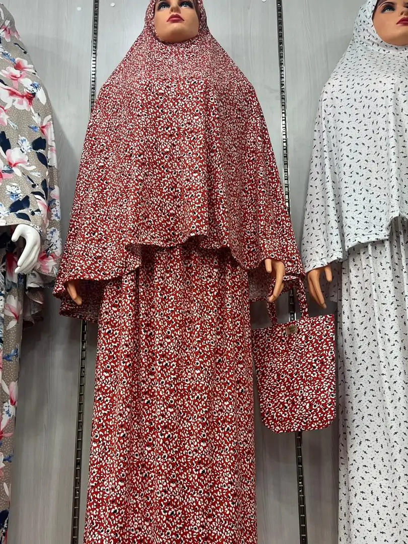 ⁦طقم صلاة راقٍ لشهر رمضان مع حقيبة لحفظ السجادة 🕌🎁⁩ - الصورة ⁦5⁩