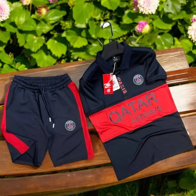 طقم PSG أزرق اللون