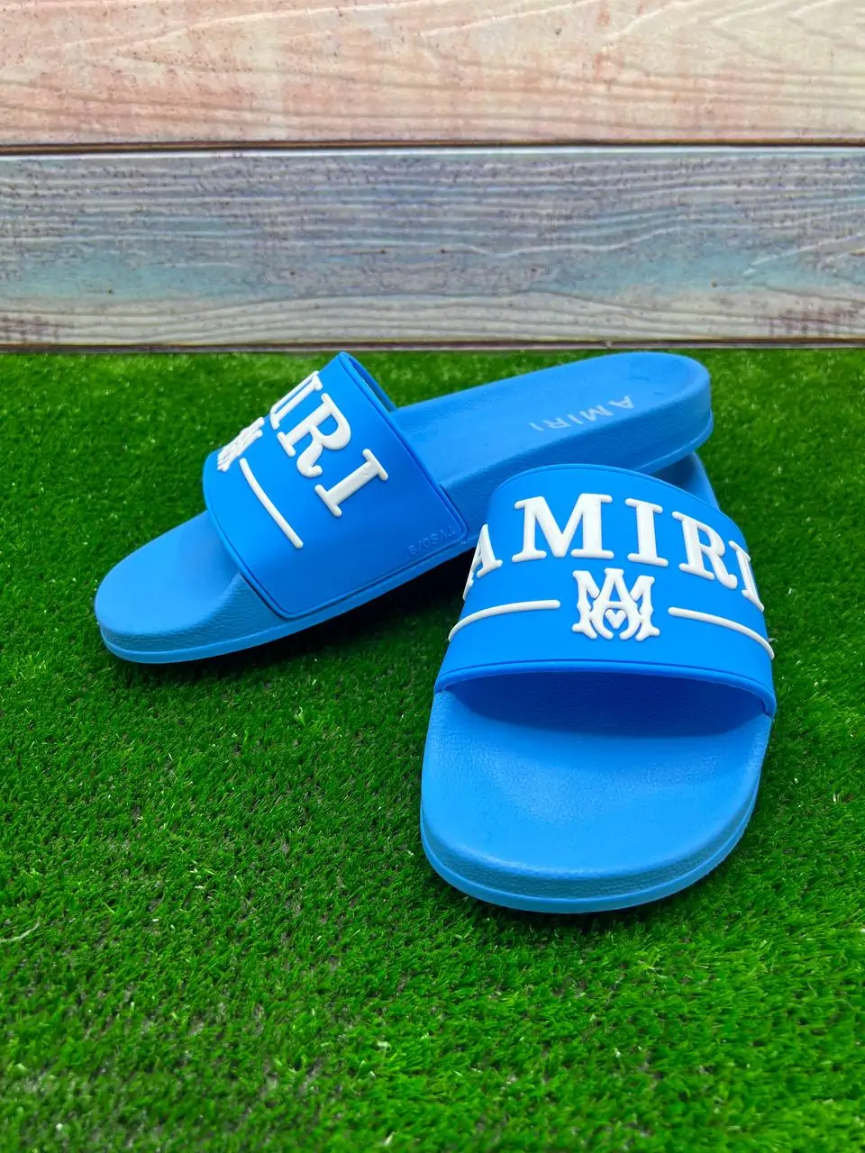 🔥 نعل أميري الأزرق – لمسة من الفخامة والراحة! 🔥