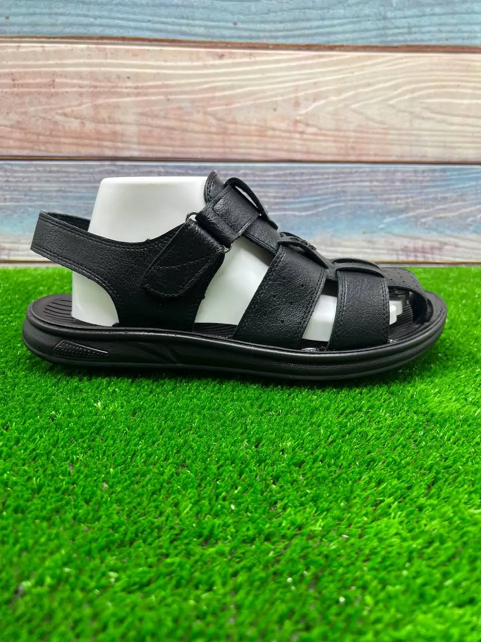 ⁦صندلة جلدية أنيقة للرجال⁩ - الصورة ⁦3⁩