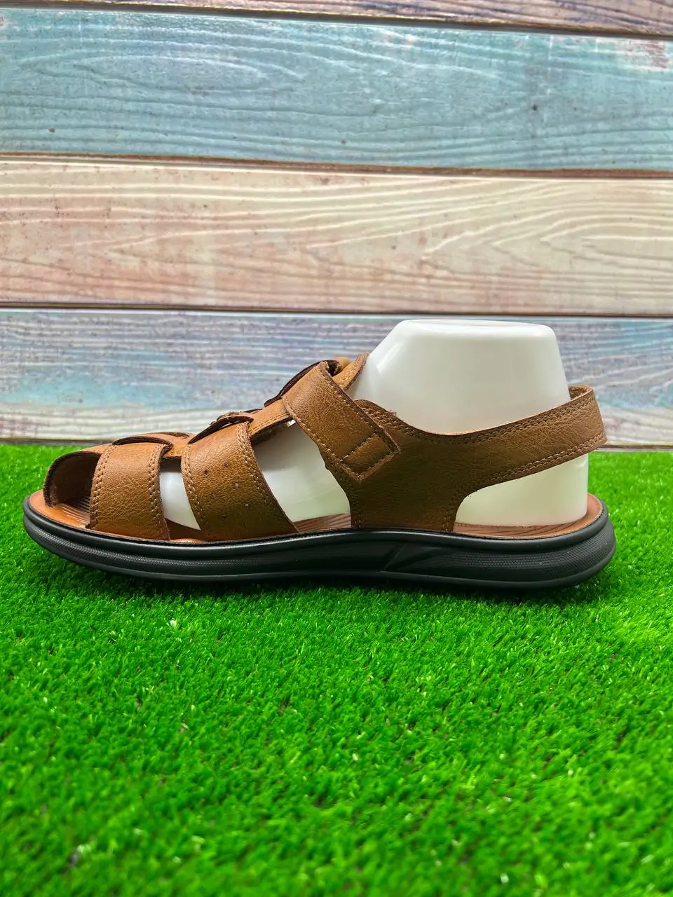 ⁦صندلة جلدية أنيقة للرجال⁩ - الصورة ⁦11⁩