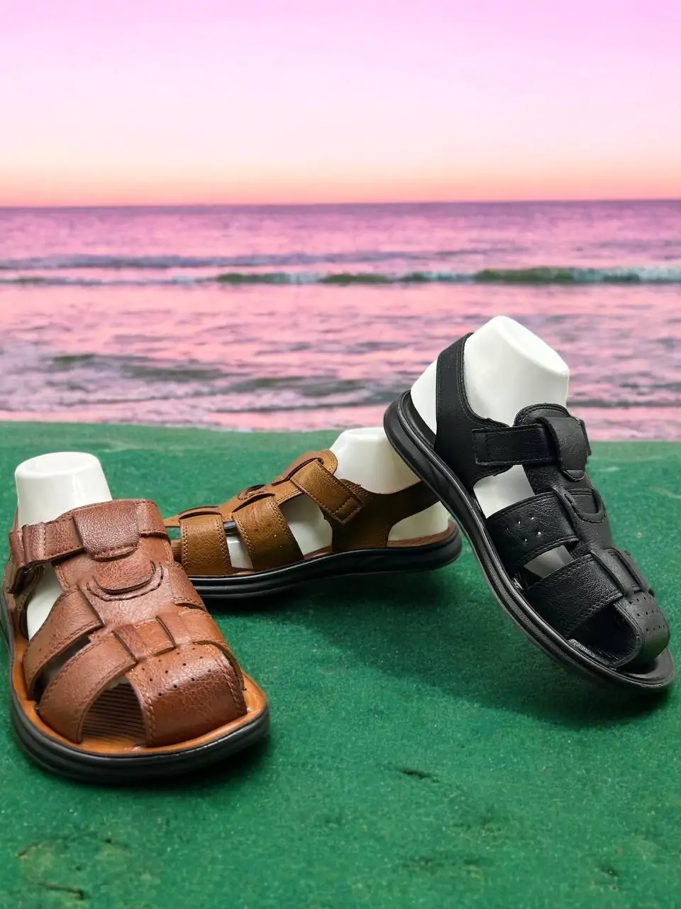 صندلة جلدية أنيقة للرجال