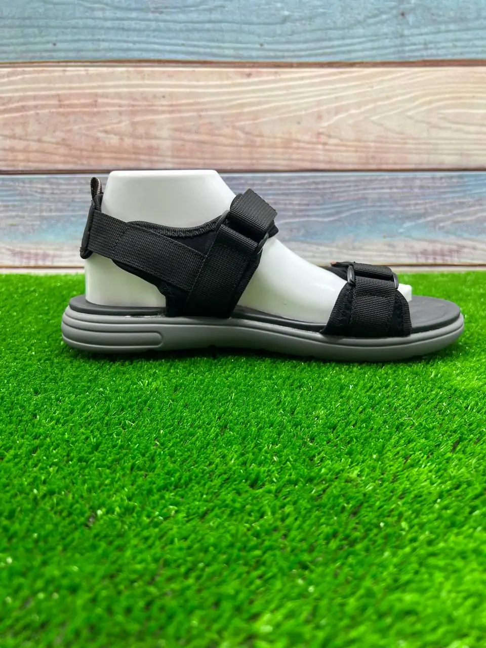 ⁦صندلة أنيقة للرجال⁩ - الصورة ⁦2⁩