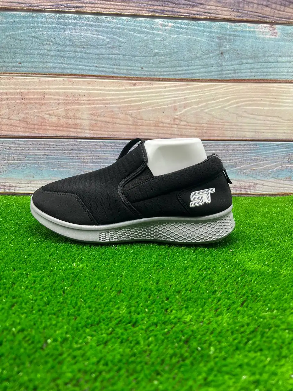 ⁦حذاء Skechers المميز⁩ - الصورة ⁦7⁩