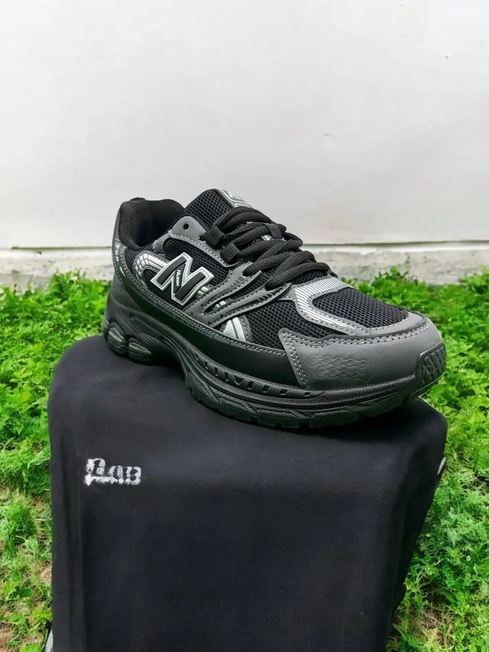 ⁦حذاء نيو بالانس الأنيق⁩ - الصورة ⁦5⁩