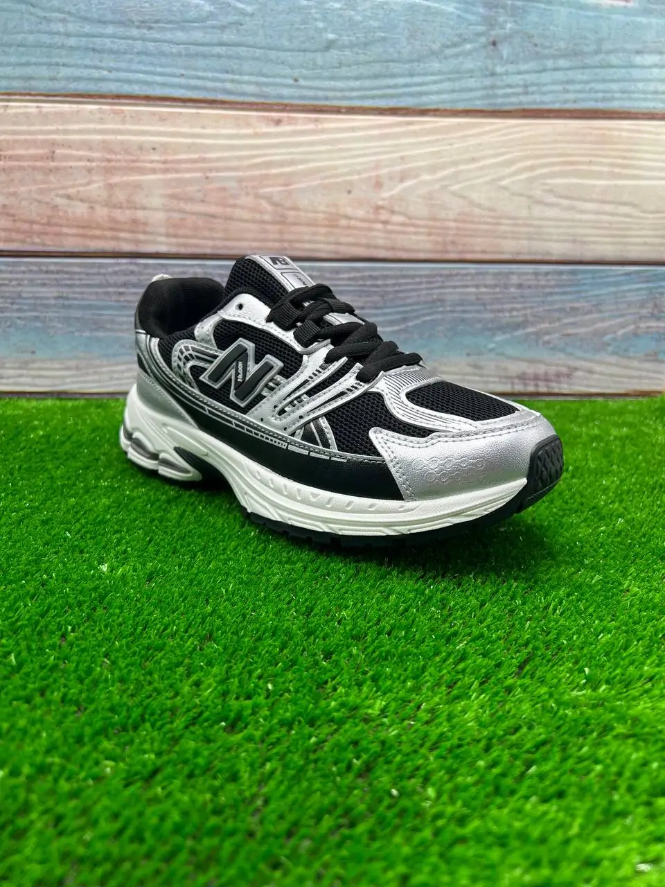 ⁦حذاء نيو بالانس الأنيق⁩ - الصورة ⁦8⁩