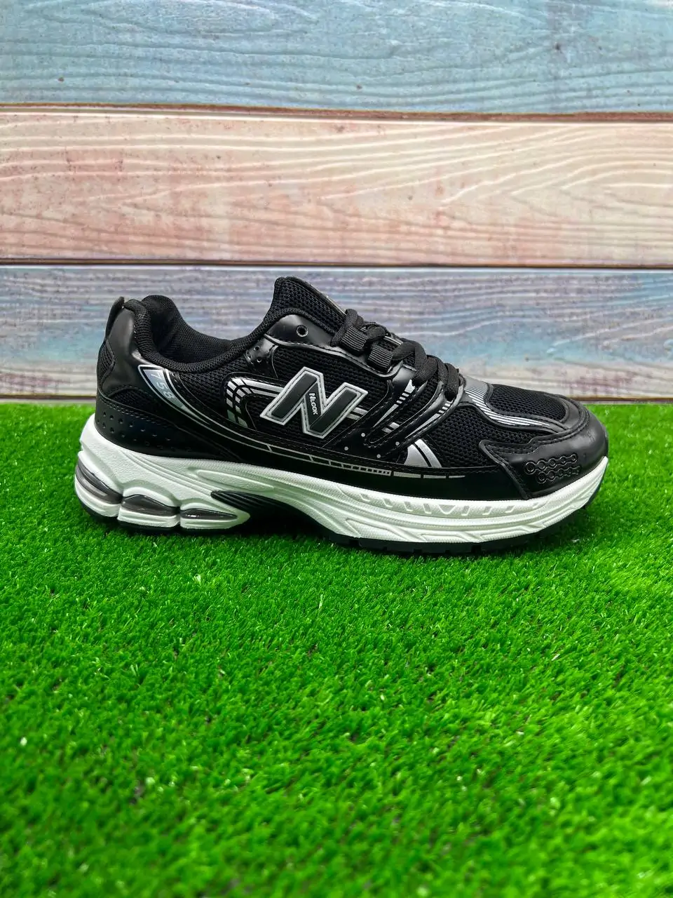 ⁦حذاء نيو بالانس الأنيق⁩ - الصورة ⁦11⁩