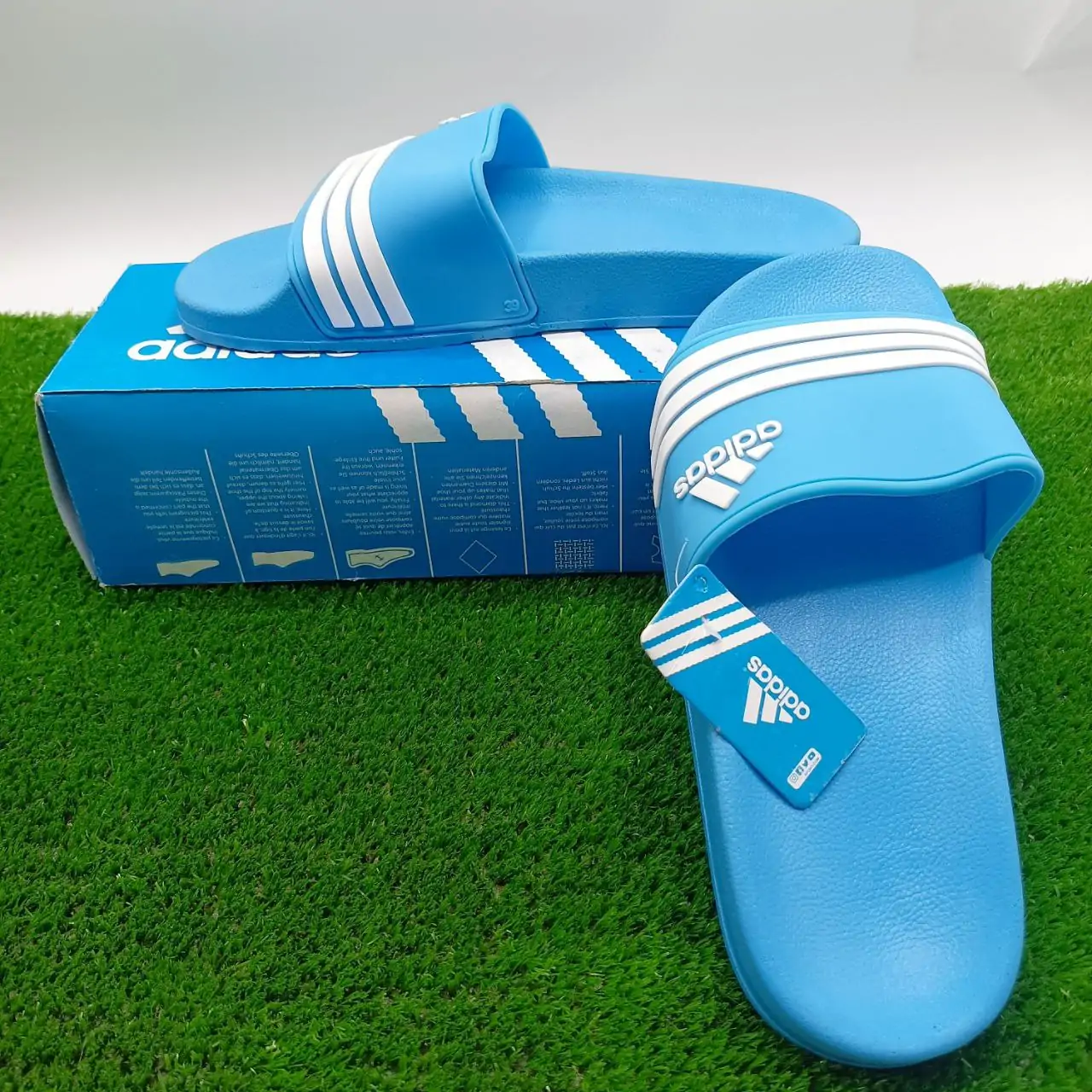 ⁦كلاكات ربيعية adidas⁩ - الصورة ⁦16⁩