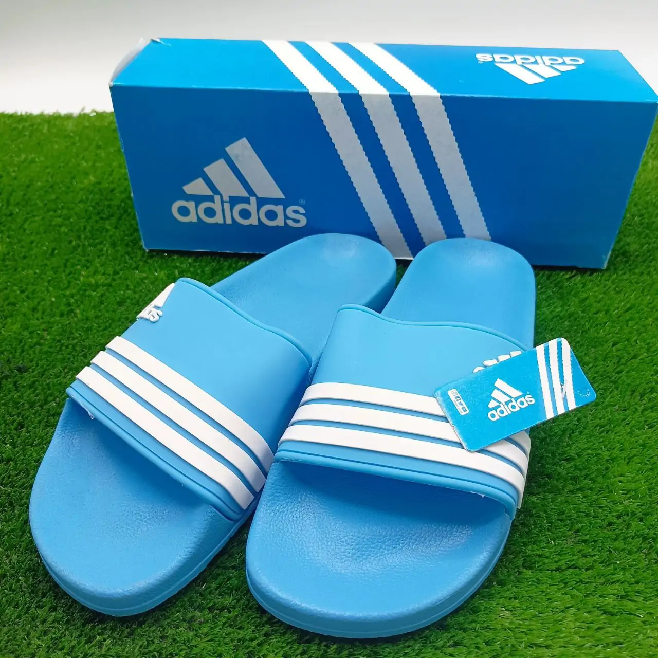 ⁦كلاكات ربيعية adidas⁩ - الصورة ⁦17⁩