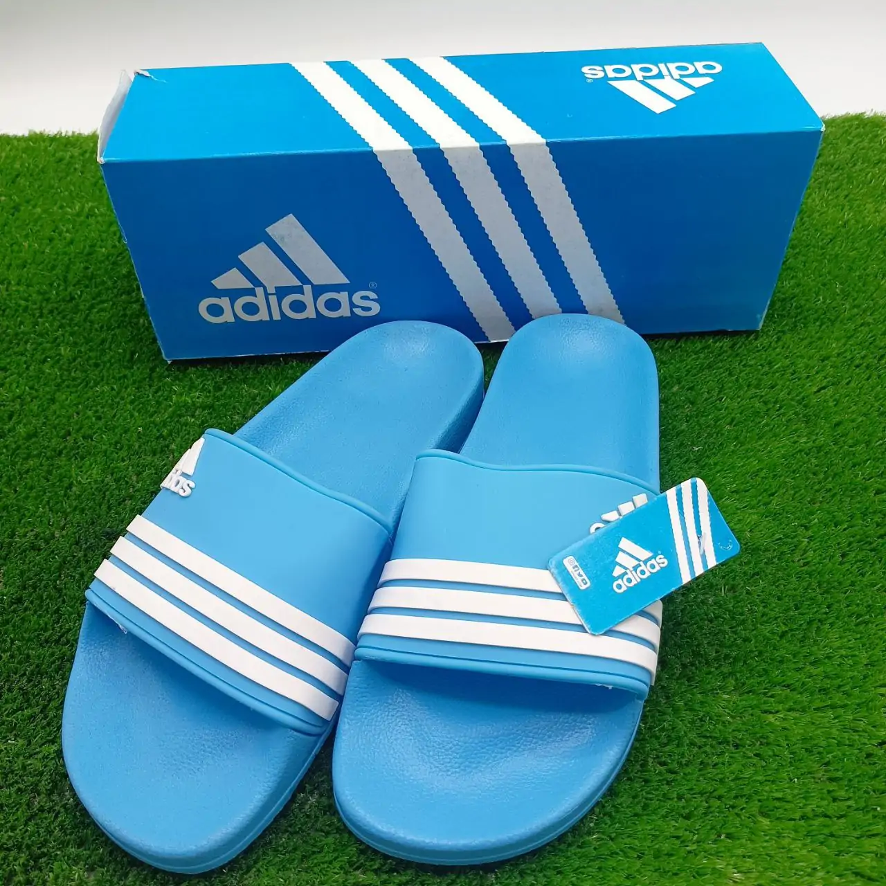 ⁦كلاكات ربيعية adidas⁩ - الصورة ⁦18⁩