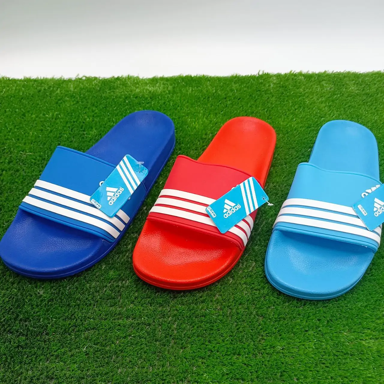 ⁦كلاكات ربيعية adidas⁩ - الصورة ⁦21⁩