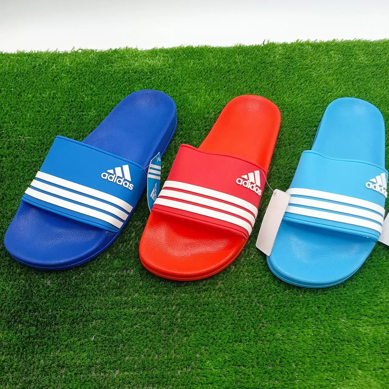 ⁦كلاكات ربيعية adidas⁩ - الصورة ⁦22⁩