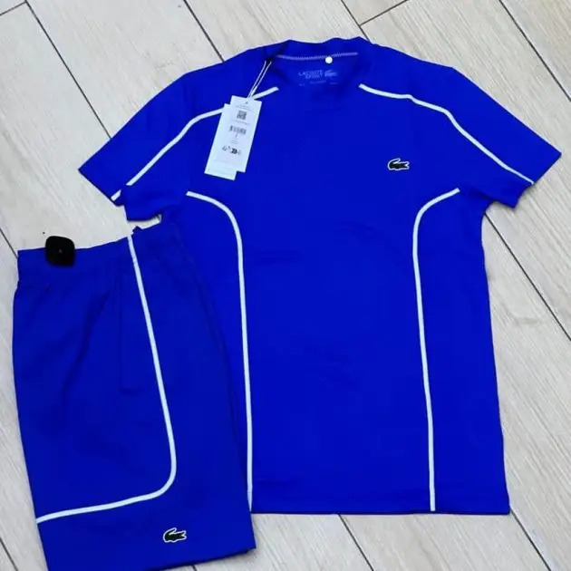 أونسومبل لاكوست الأنيق