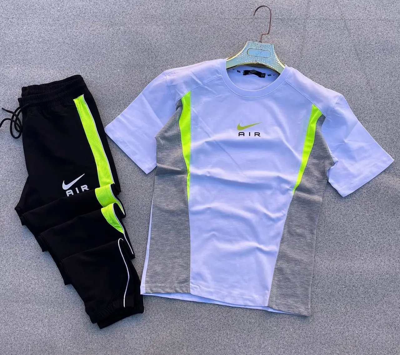 أُنسومبل AIR الجديد