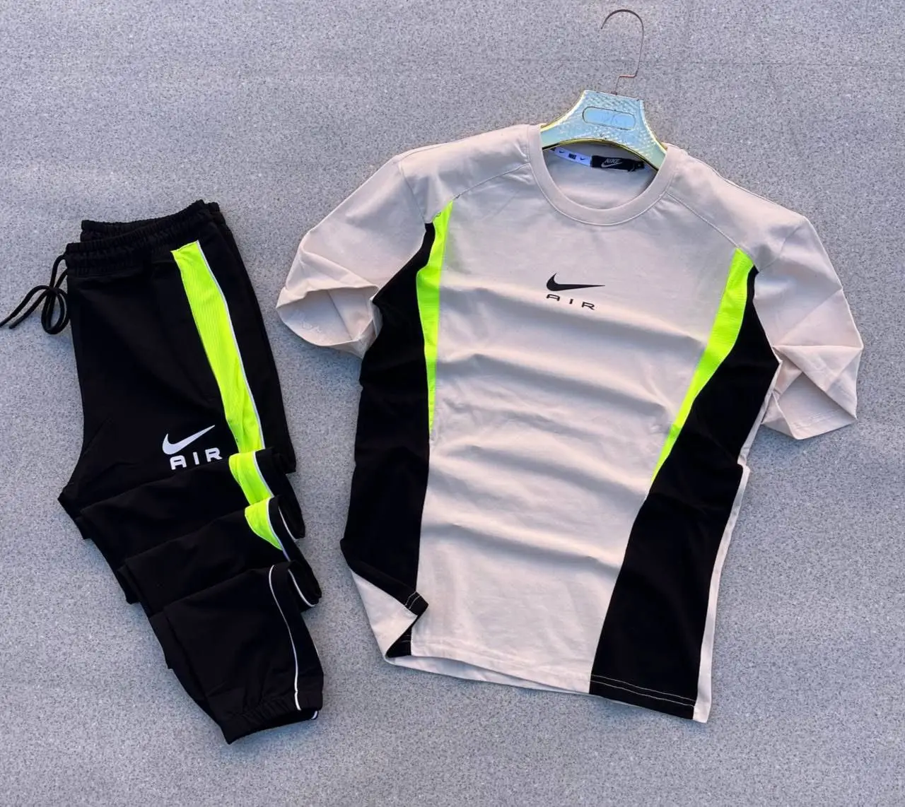 ⁦أُنسومبل AIR الجديد⁩ - الصورة ⁦5⁩