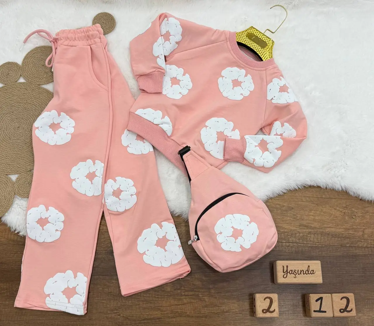 ⁦طقم للفتيات 2025⁩ - الصورة ⁦6⁩