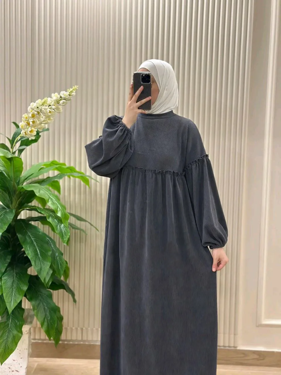 ⁦فستان البوردو⁩ - الصورة ⁦4⁩