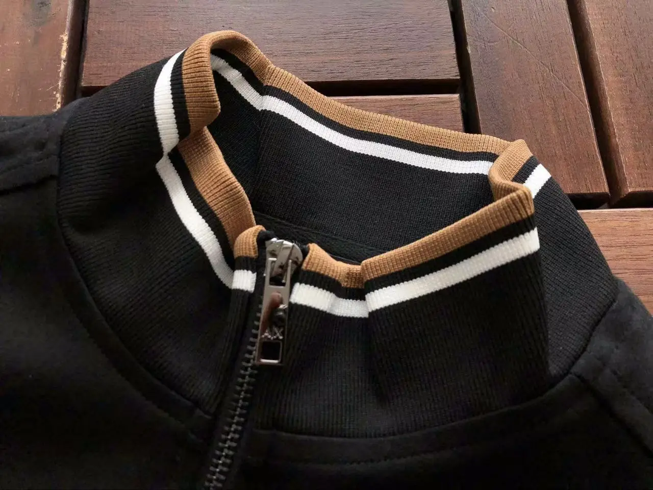 ⁦بدلة رياضية ARMANI EXchange⁩ - الصورة ⁦11⁩