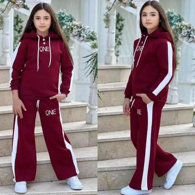 بذلة One للفتيات