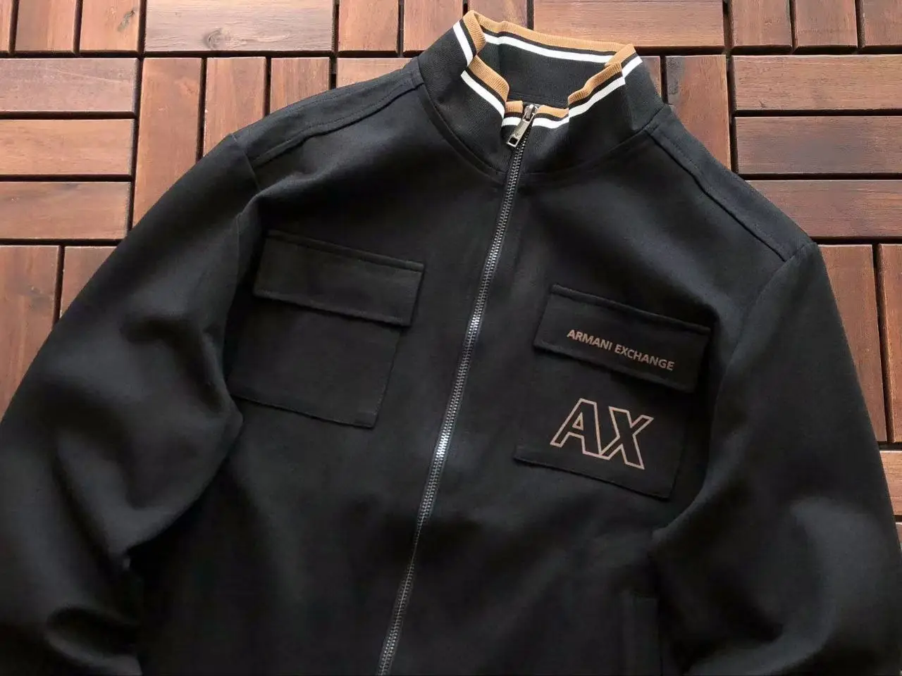 ⁦بدلة رياضية ARMANI EXchange⁩ - الصورة ⁦17⁩